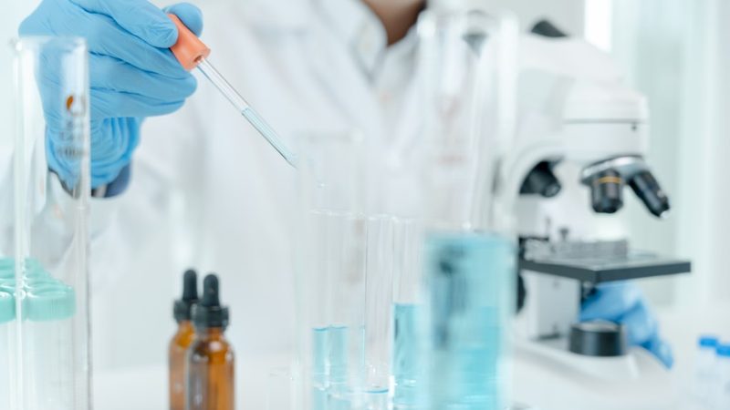 CDMO行业崛起：揭秘客户排名前十的幕后力量**